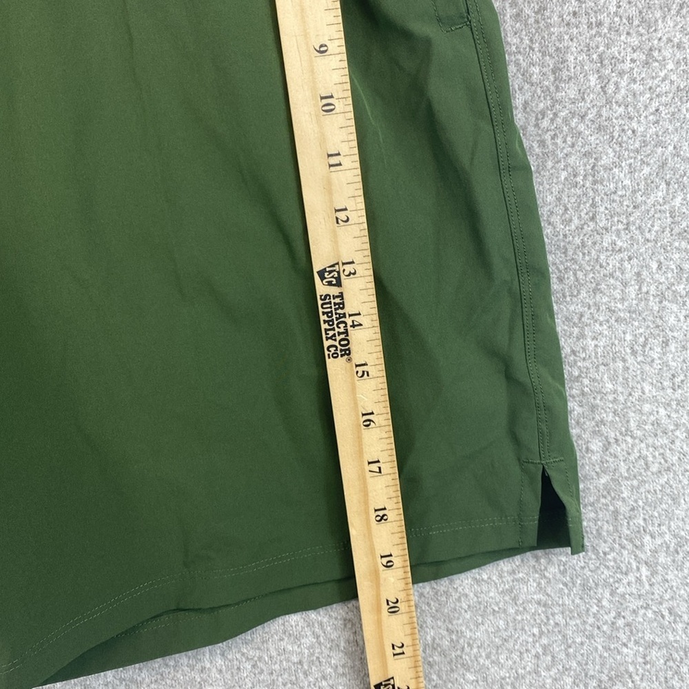 Fabletics Fundamentals Unlined Men’s Shorts Elast… - image 4